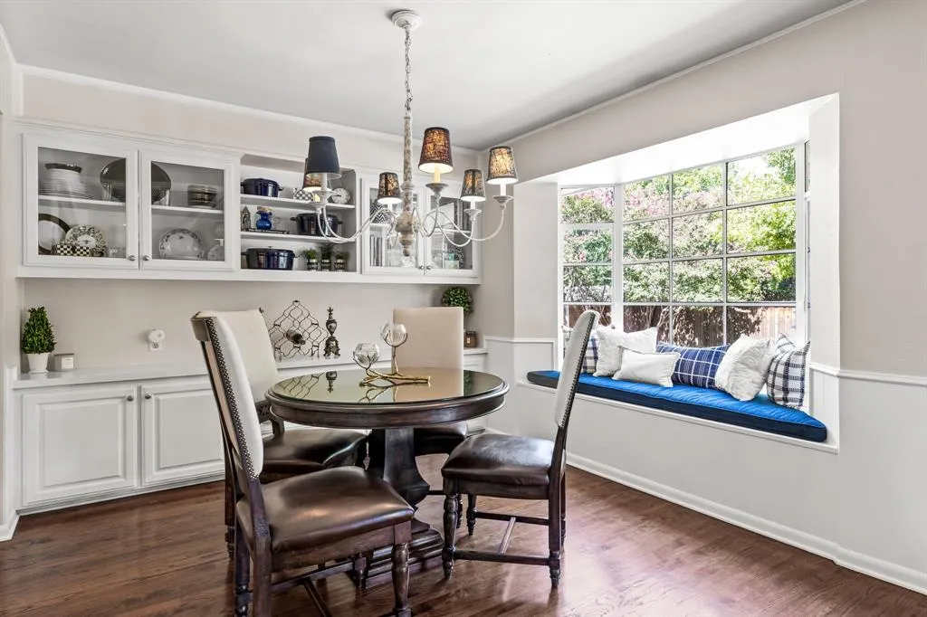 4149 Alta Vista Lane