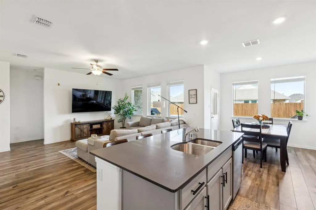1701 Lake Grove Drive