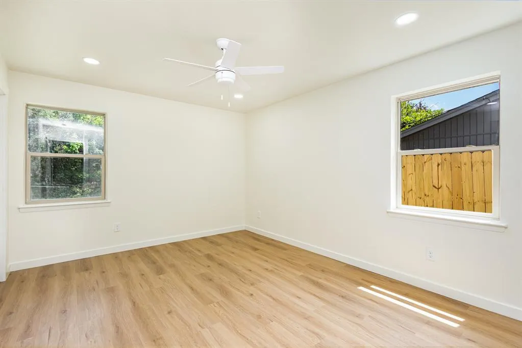 1412 Timberlake Circle