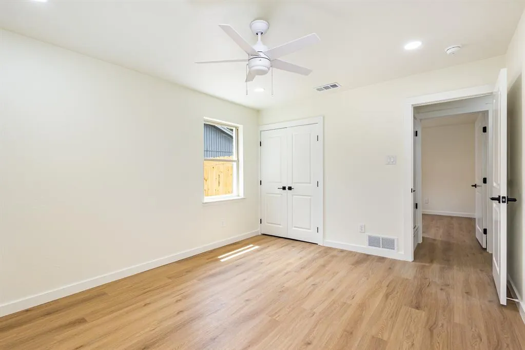 1412 Timberlake Circle
