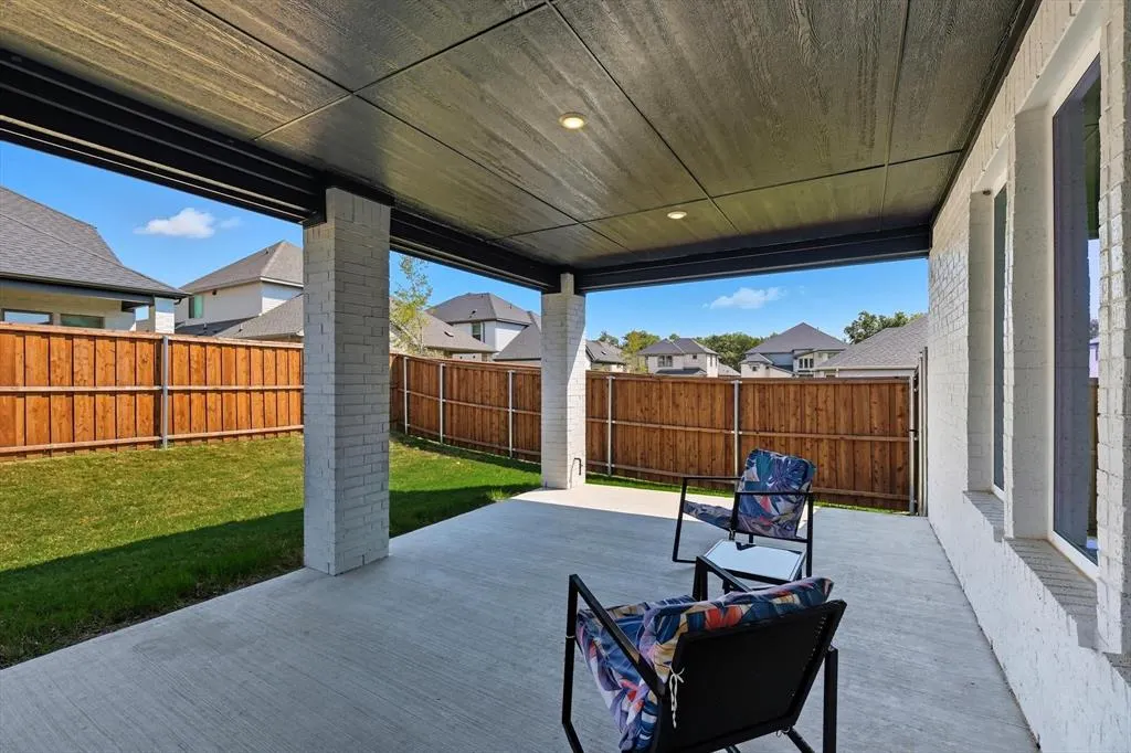 1708 Nightshade Lane