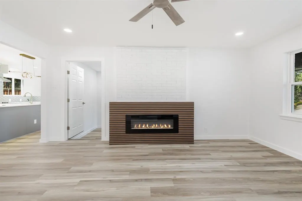 11046 Delford Circle