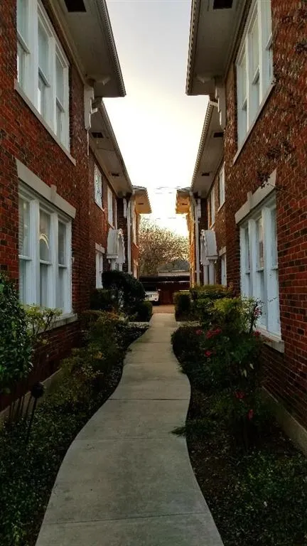 901 N Bishop Avenue, #B
