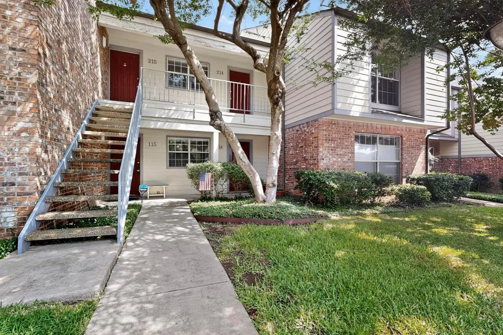 2535 Wedglea Drive, #114