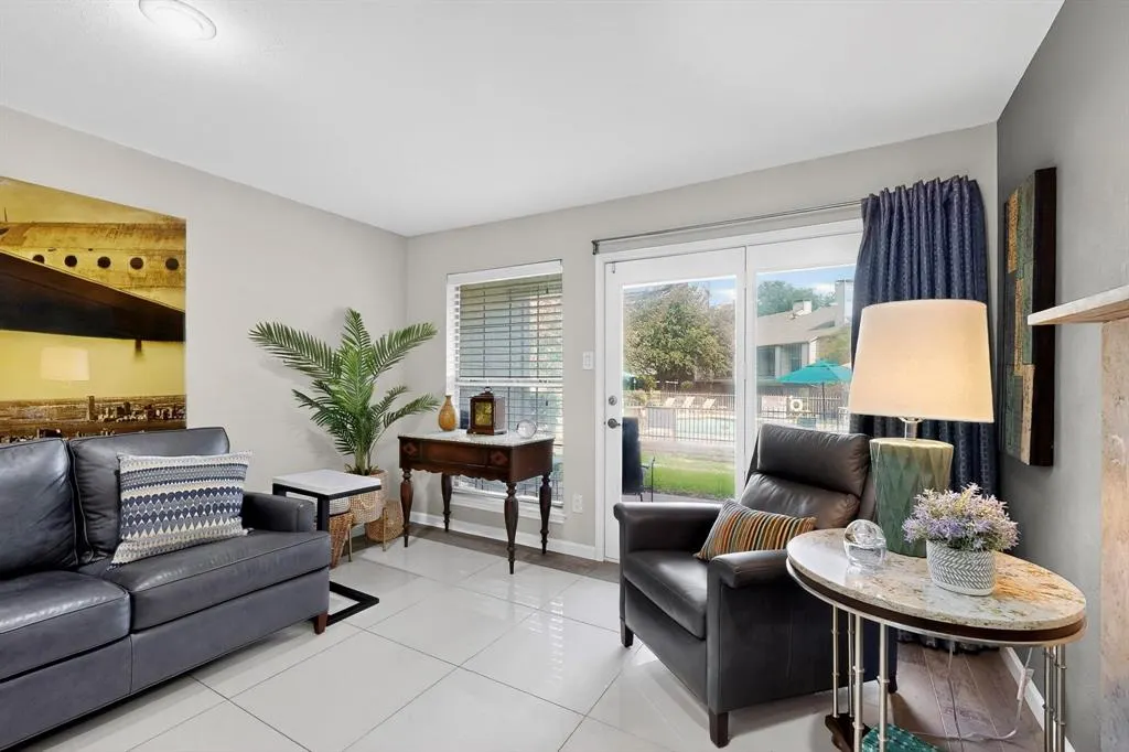 2535 Wedglea Drive, #114