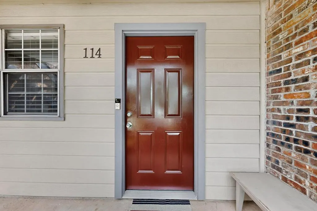 2535 Wedglea Drive, #114