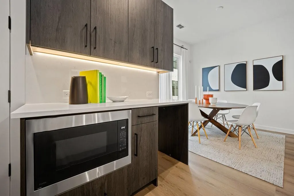 3612 San Jacinto, #107