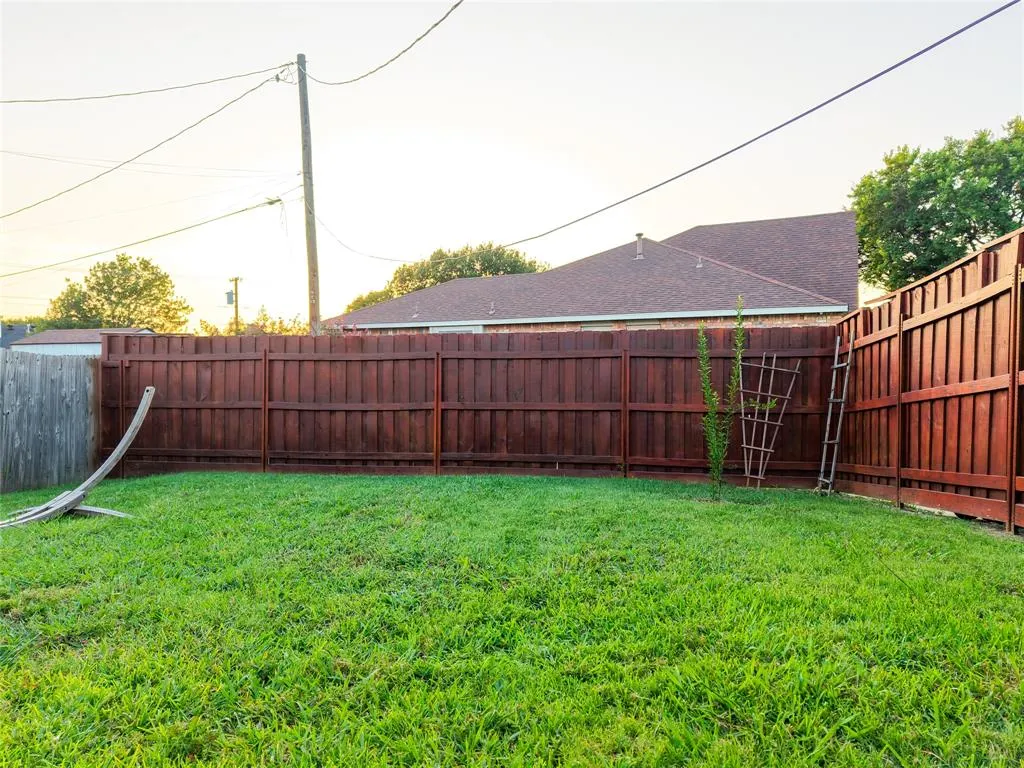 5167 Berridge Lane