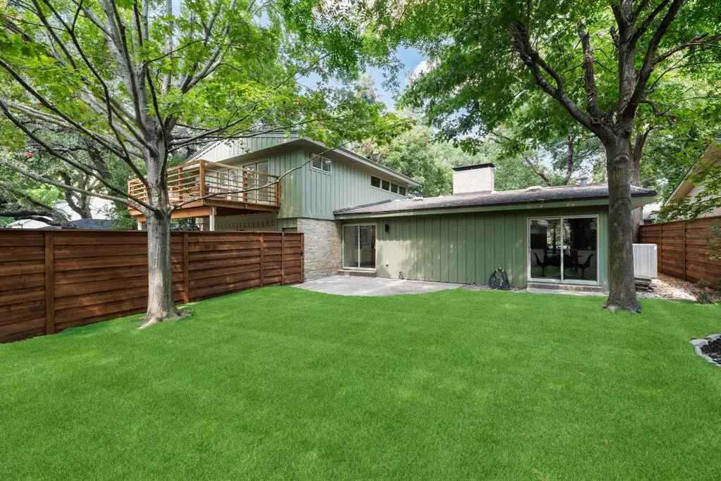 10936 Scotsmeadow Drive