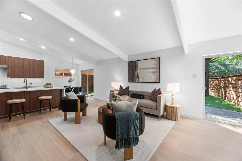 10936 Scotsmeadow Drive