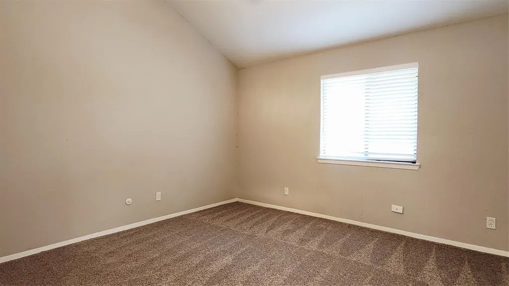 6646 E Lovers Lane, #1106