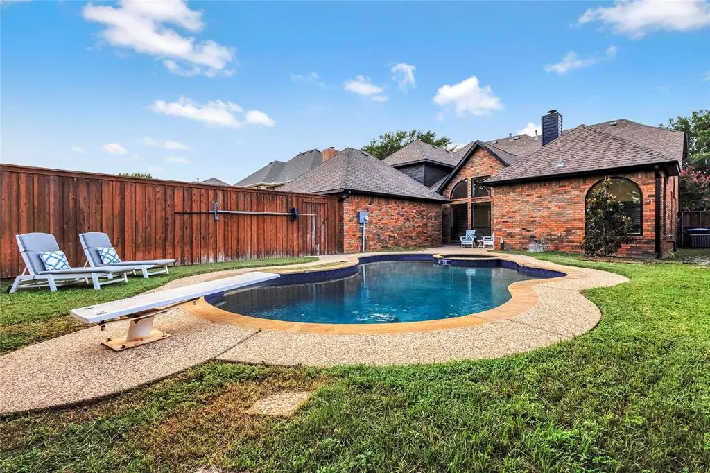 4412 Saber Court