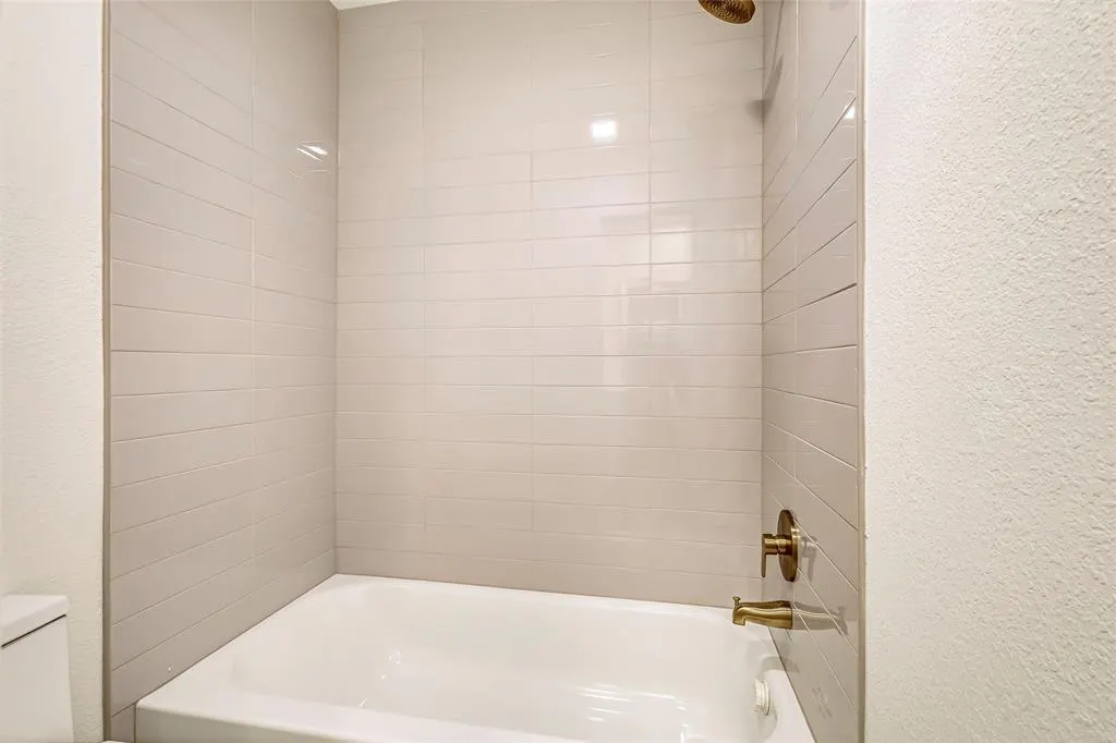 4412 Saber Court