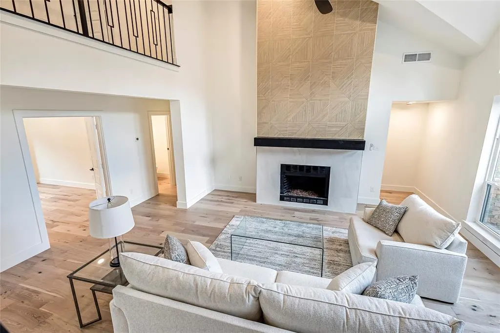 4412 Saber Court