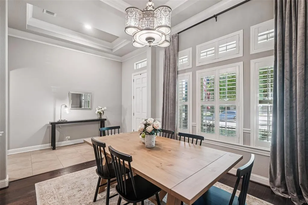 11309 Dinsdale Drive