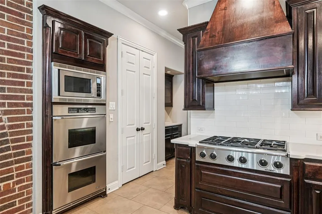 11309 Dinsdale Drive