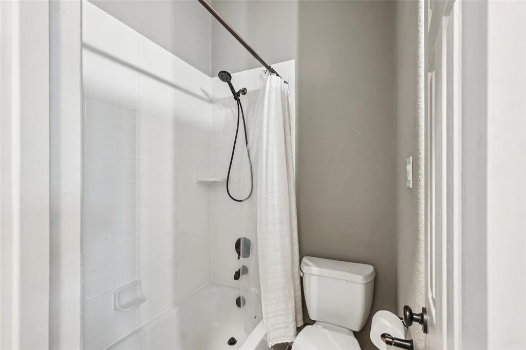 11309 Dinsdale Drive