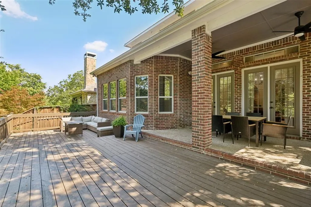 11309 Dinsdale Drive