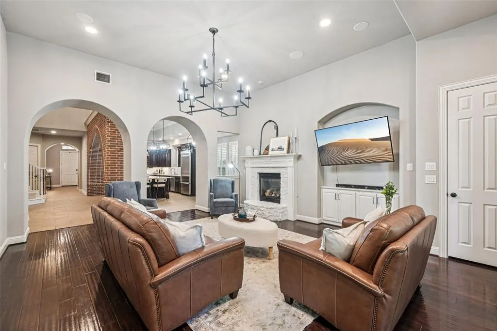 11309 Dinsdale Drive
