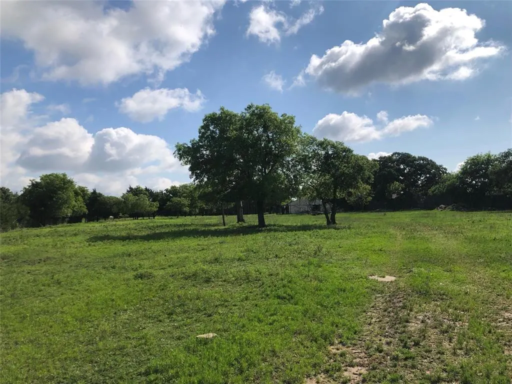 15411 Seagoville Road