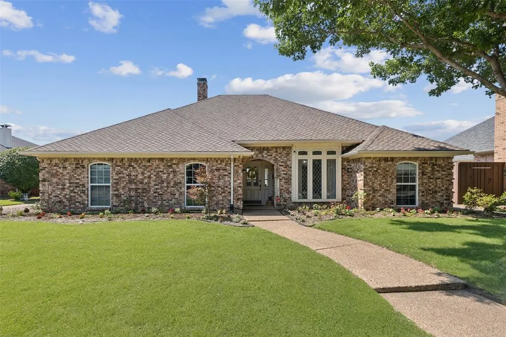 2800 Bowie Drive