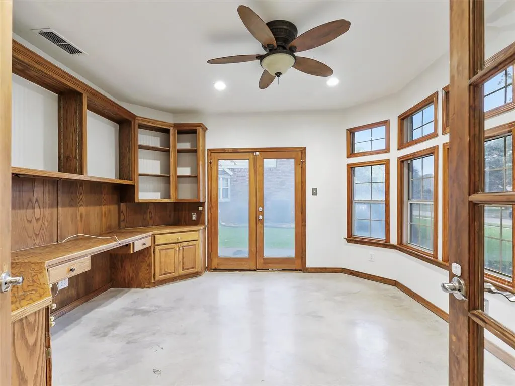 2141 Ironside Drive