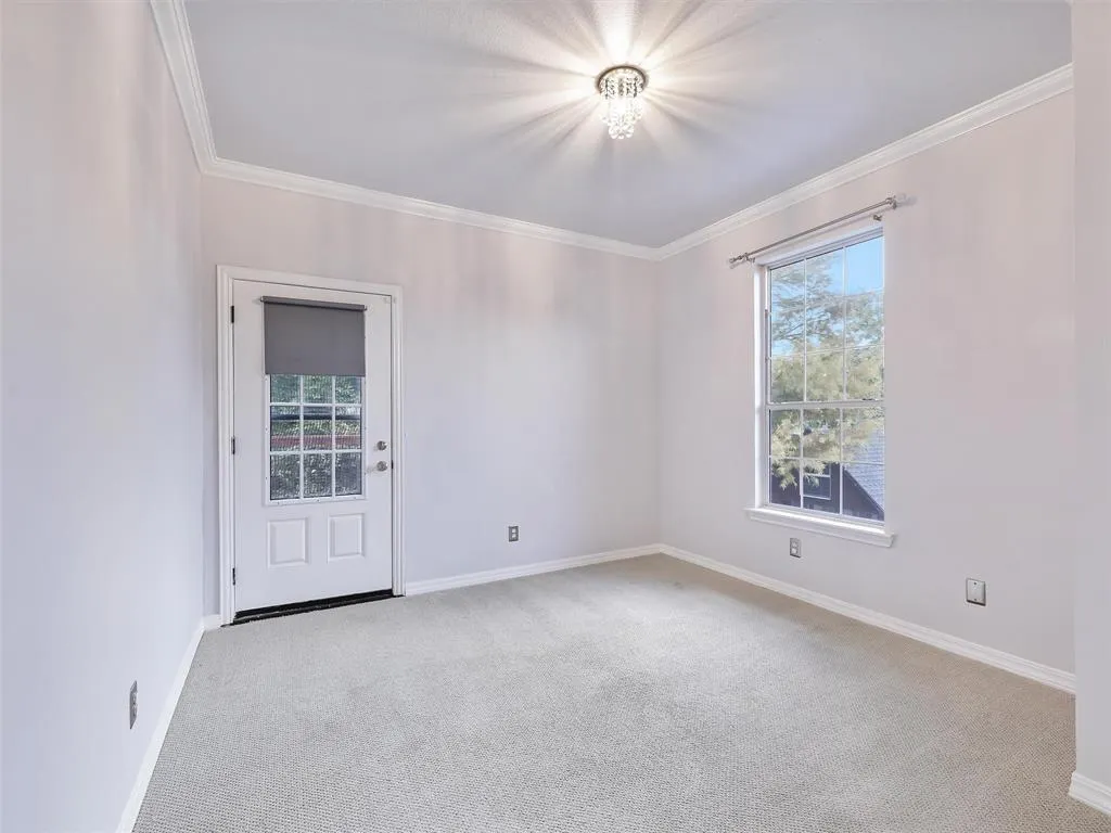 2141 Ironside Drive