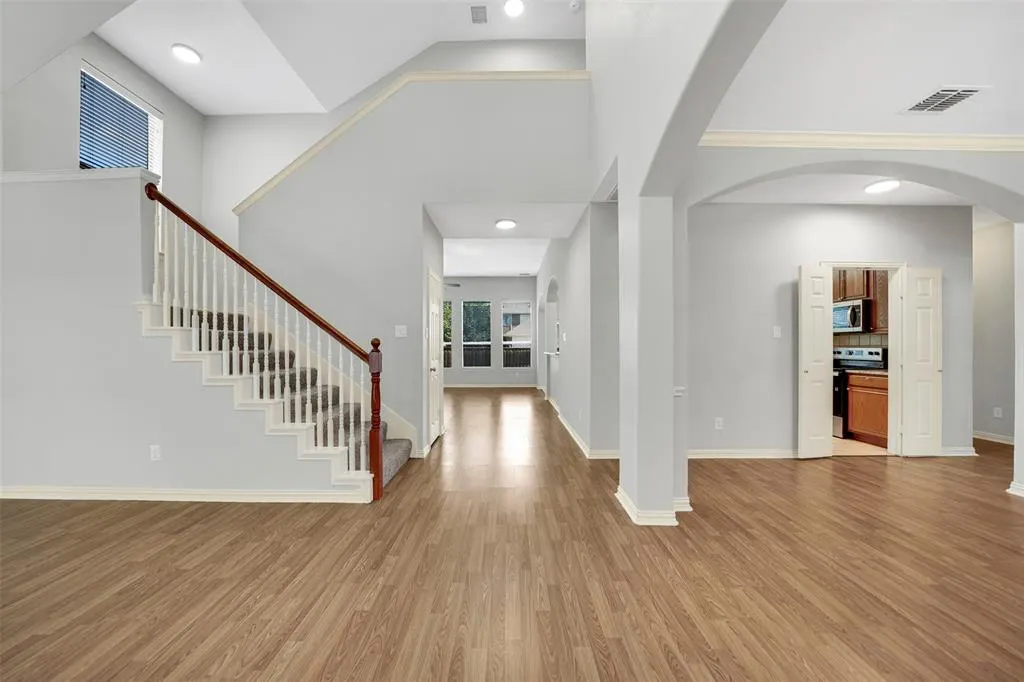208 Del Cano Drive