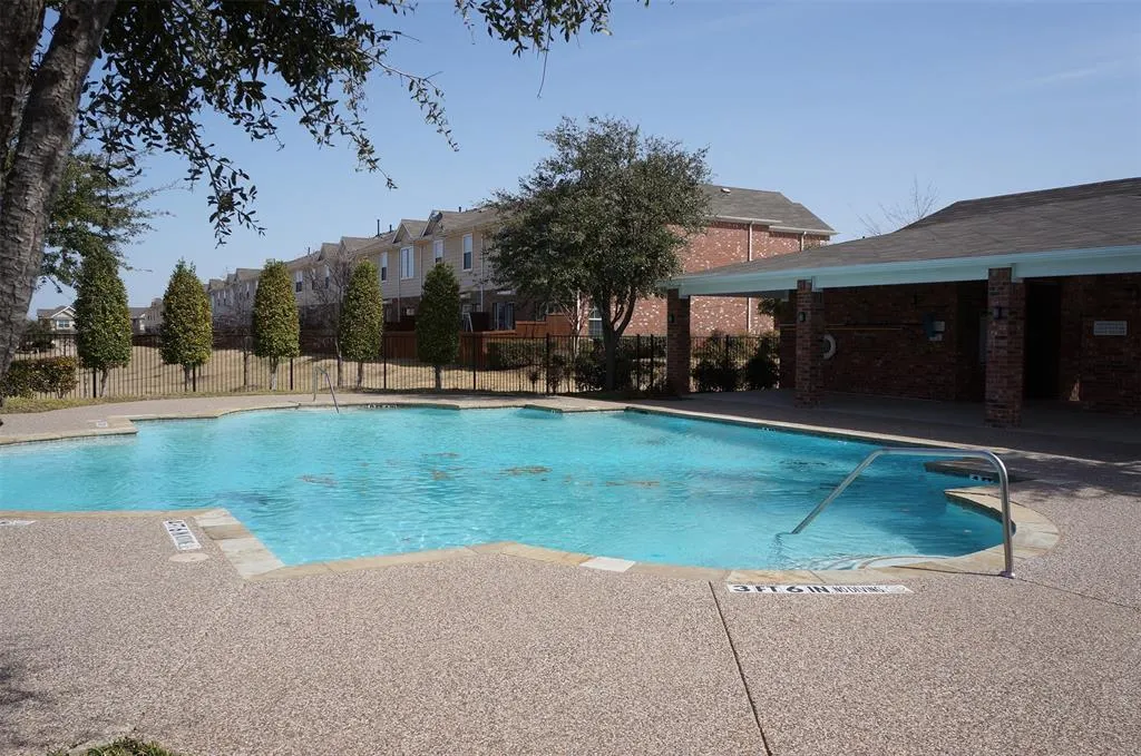 8738 Bigelow Drive
