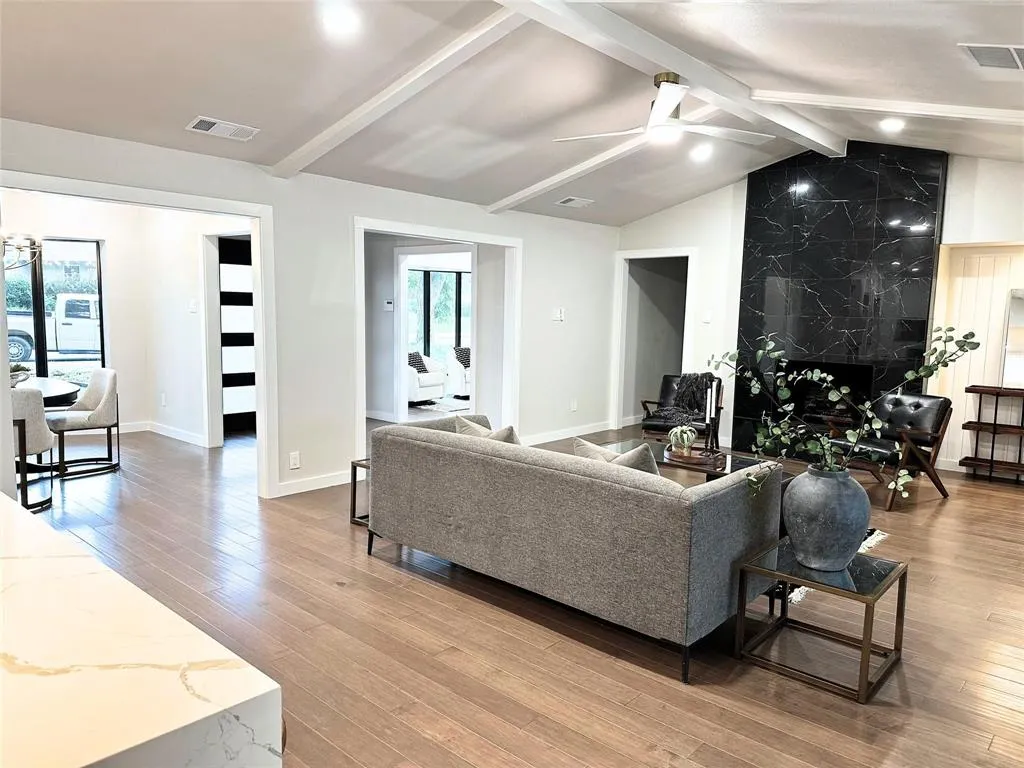 10544 Cox Lane