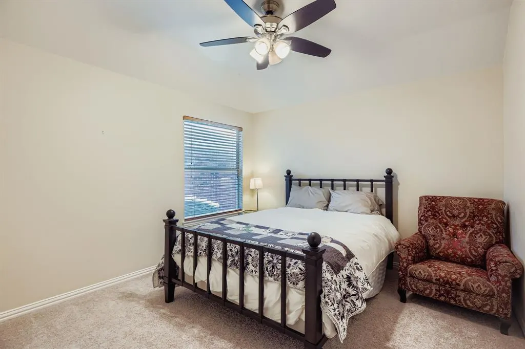5817 Norfolk Lane