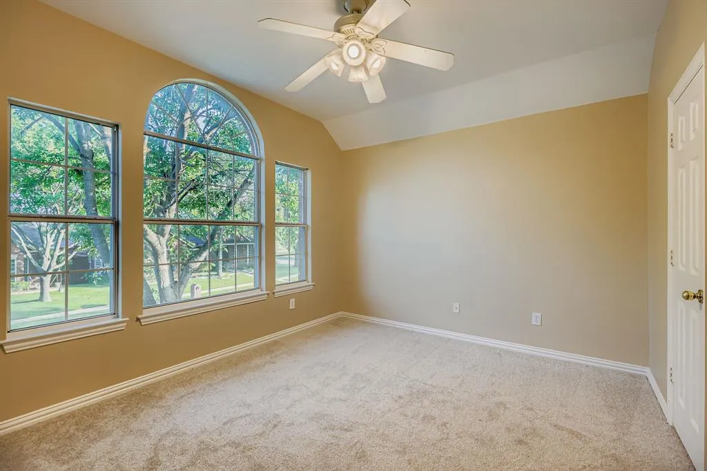 5817 Norfolk Lane