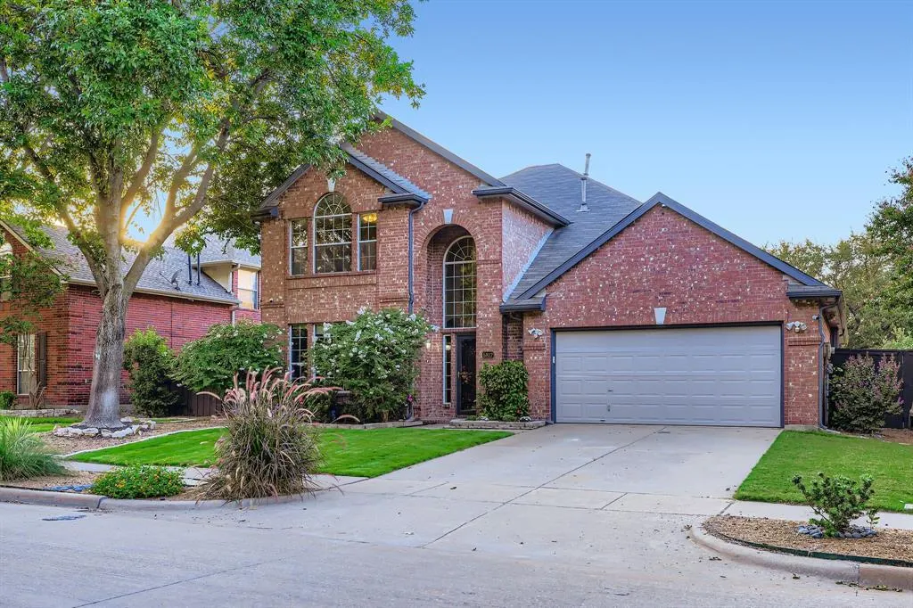 5817 Norfolk Lane