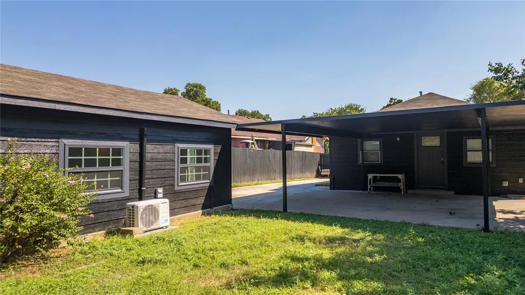 2507 Emmett Street
