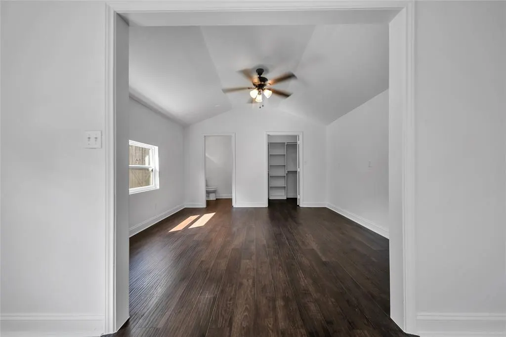 2507 Emmett Street
