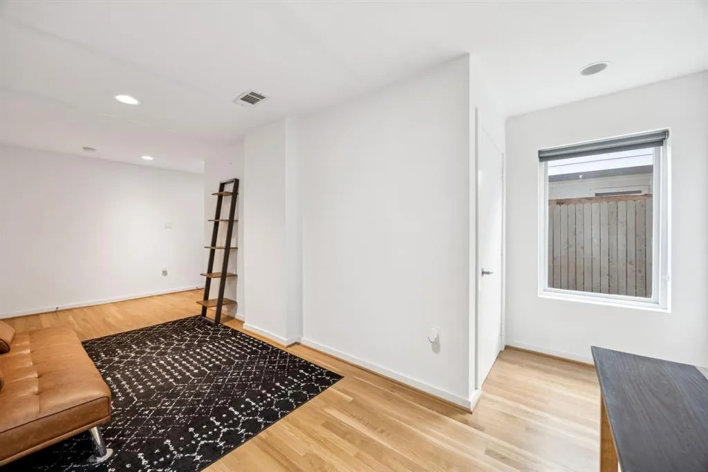 4903 Jack Court