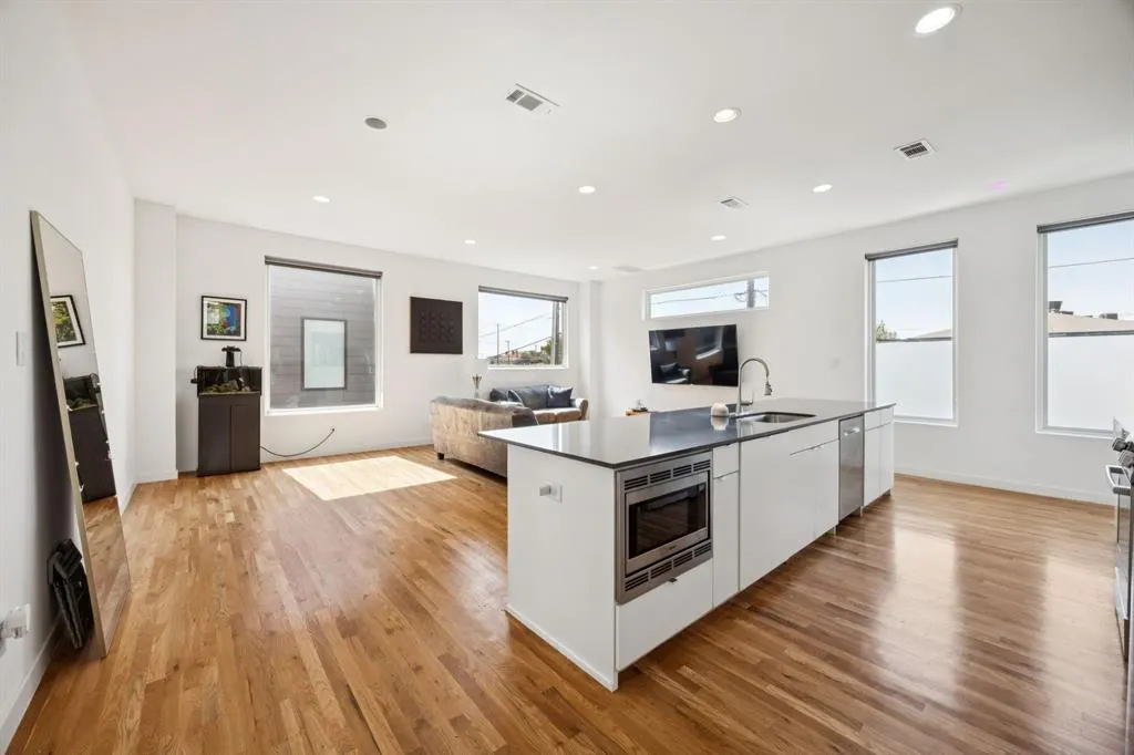 4903 Jack Court