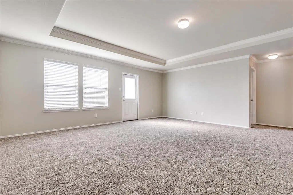 1413 Lone Pine Drive