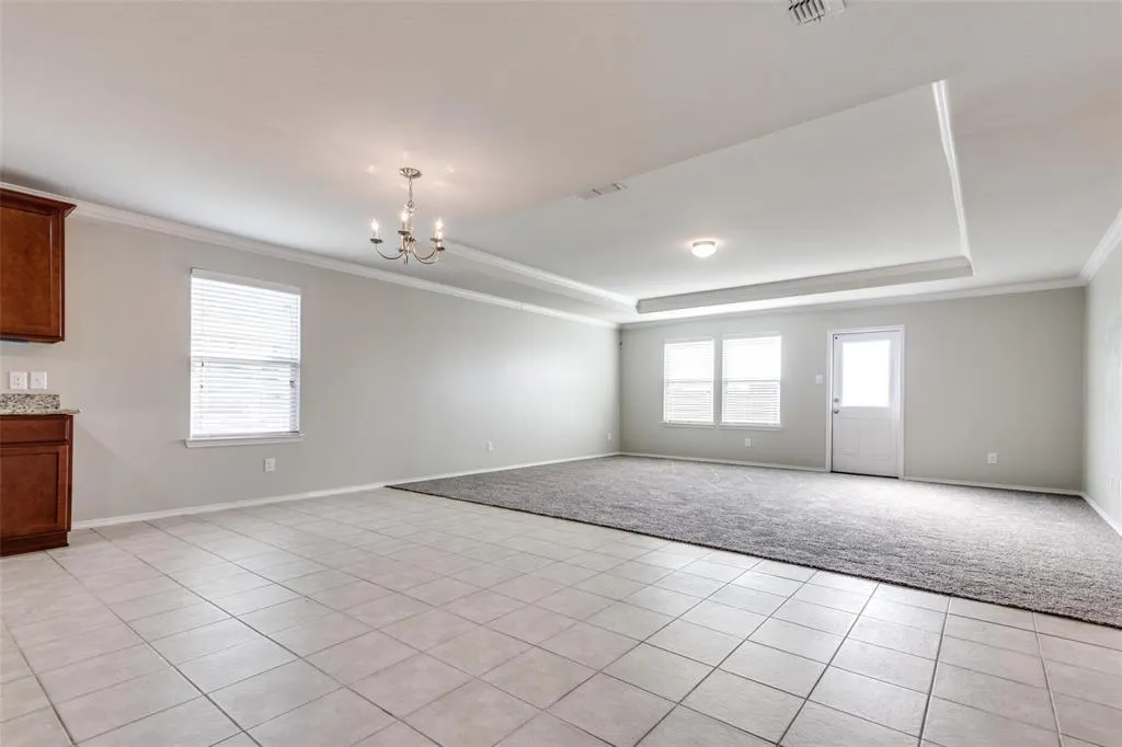 1413 Lone Pine Drive