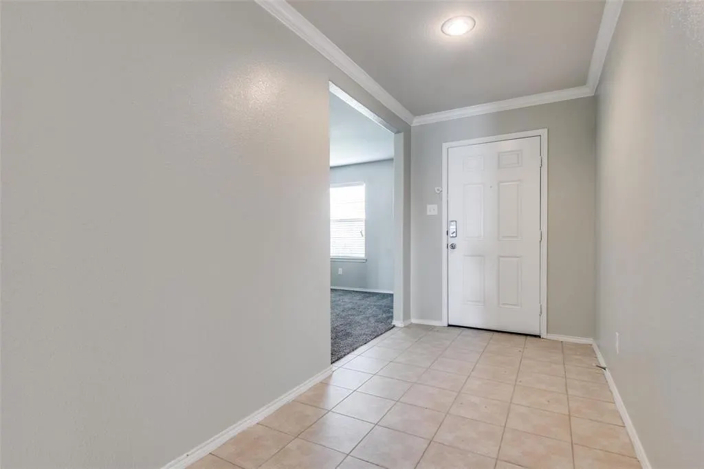 1413 Lone Pine Drive