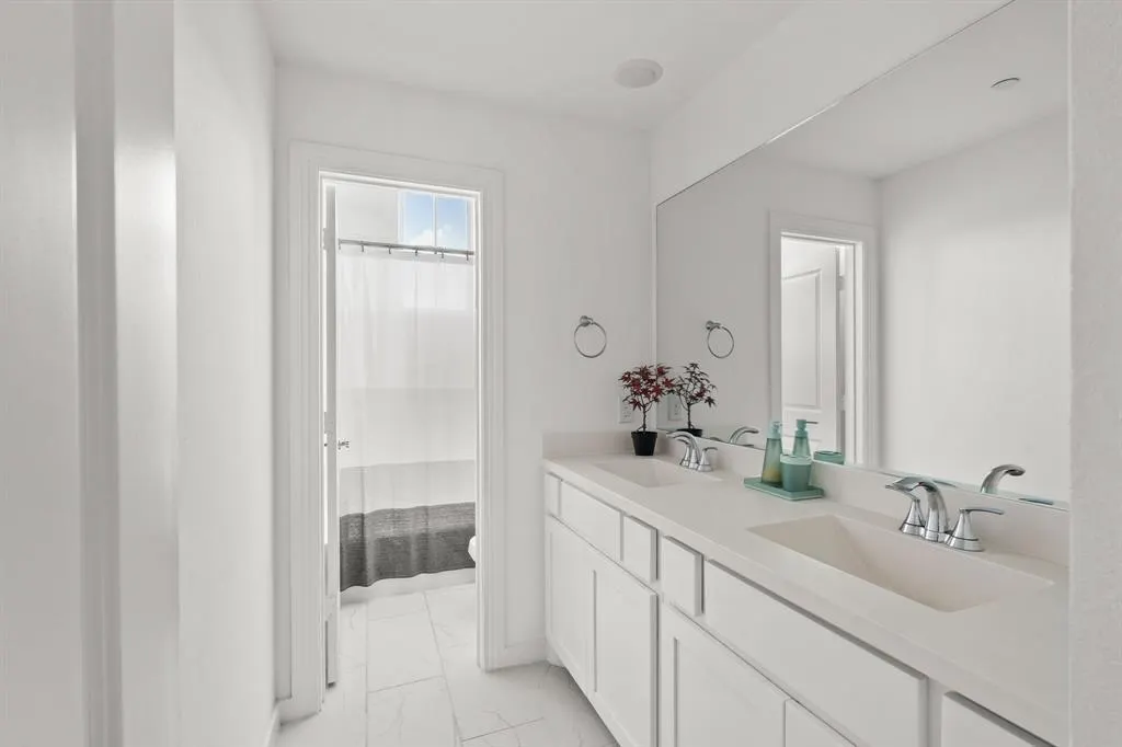 7908 San Bernard Trail