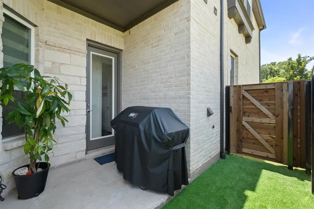 7908 San Bernard Trail
