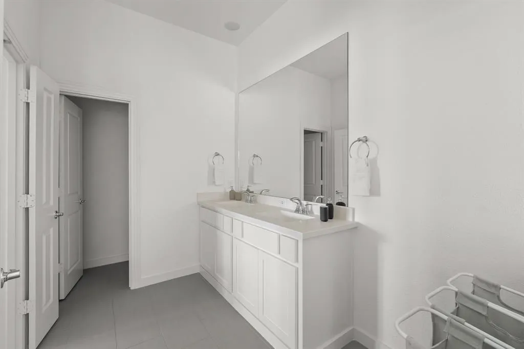7908 San Bernard Trail