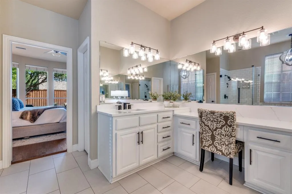 1222 Alamo Court