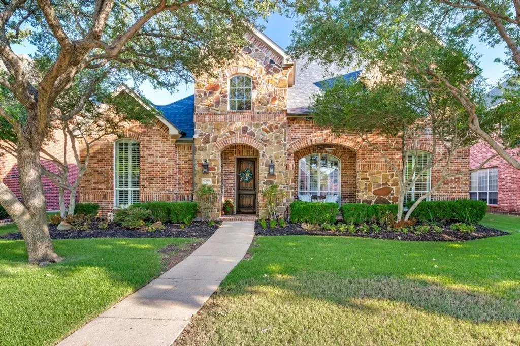 1222 Alamo Court