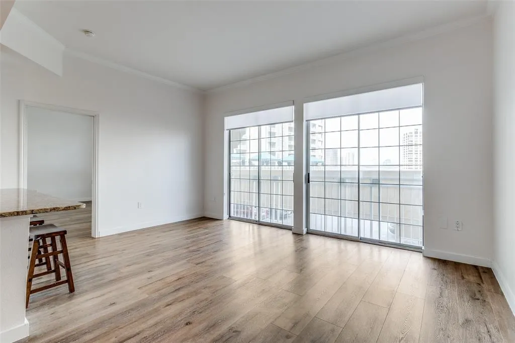 3225 Turtle Creek Boulevard, #511