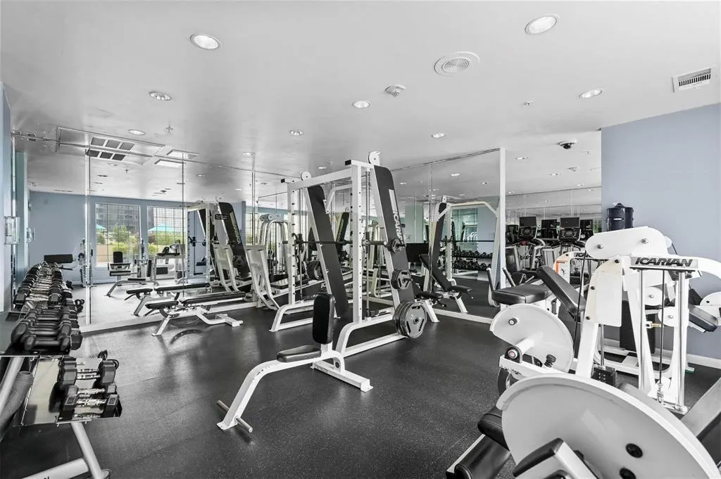 3225 Turtle Creek Boulevard, #511