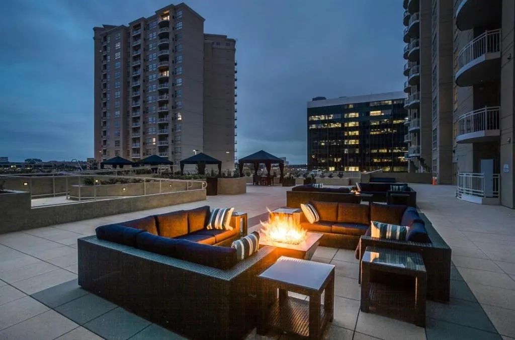 3225 Turtle Creek Boulevard, #511