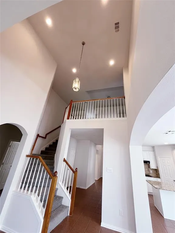 1632 Pleasant Valley Lane