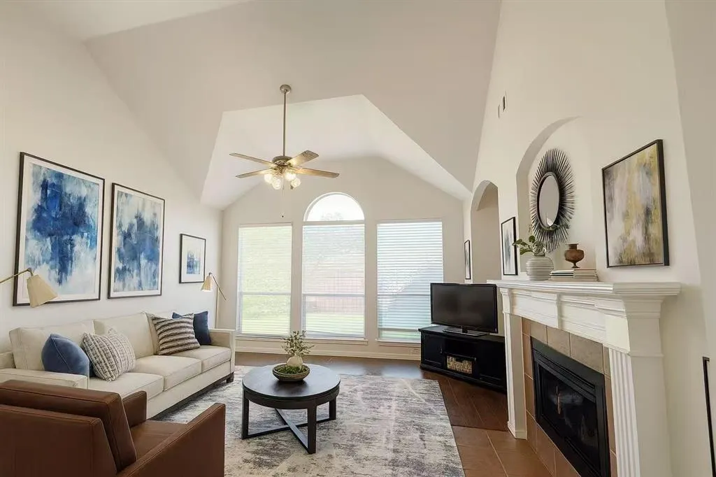 1632 Pleasant Valley Lane